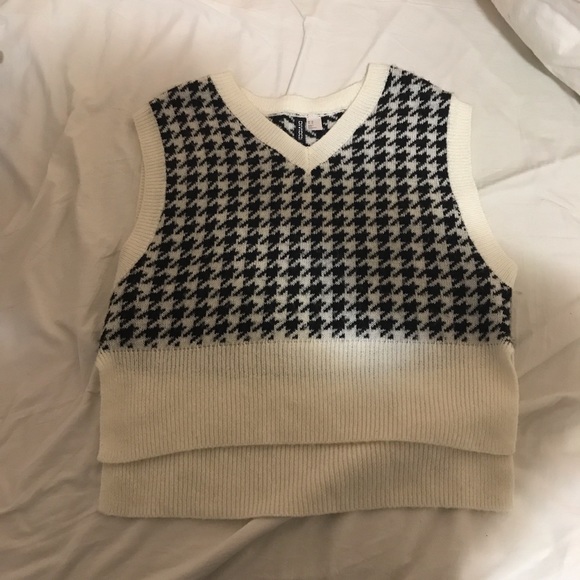 Argyle vest from H&M - Picture 2 of 3